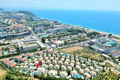 OASIS CLUB II 